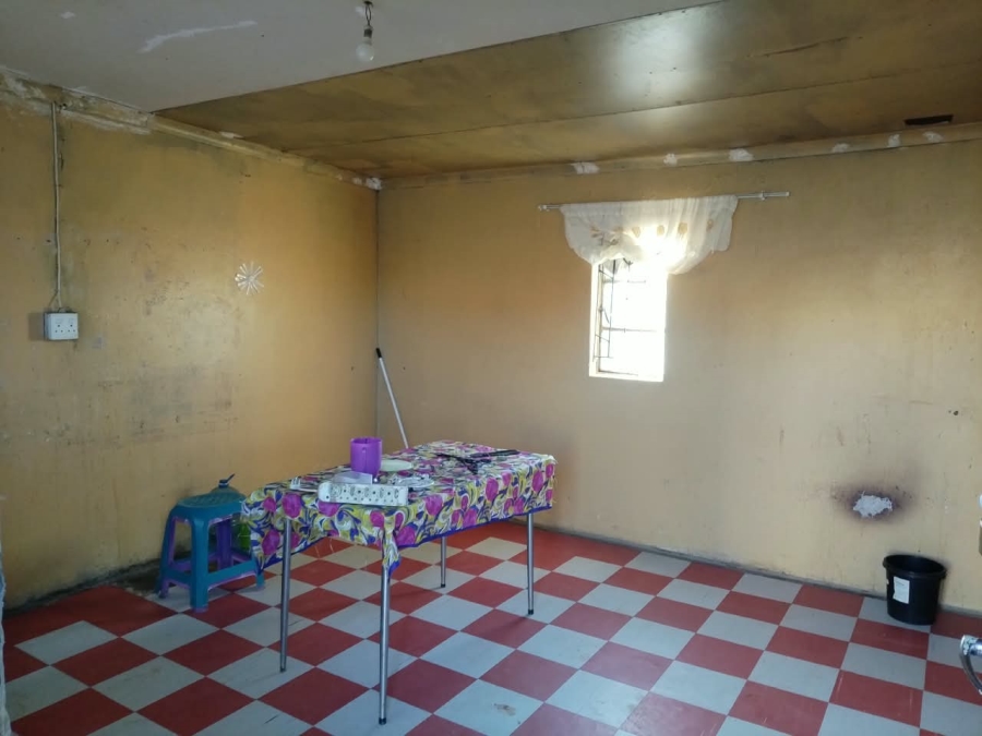 1 Bedroom Property for Sale in Phuthaditjhaba Rural Free State